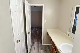 1611 Brentwood Dr, Irving, TX 75061 - Photo 25