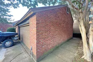 1611 Brentwood Dr, Irving, TX 75061 - Photo 3