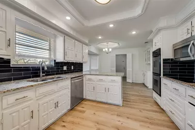 1700 Prestonwood Drive, Arlington, TX 76012 - Photo 7