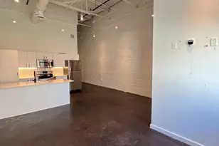 3012 Clover, Dallas, TX 75226 - Photo 3