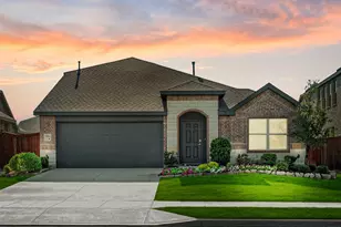 3914 Hometown Blvd, Forney, TX 75126 - Photo 3