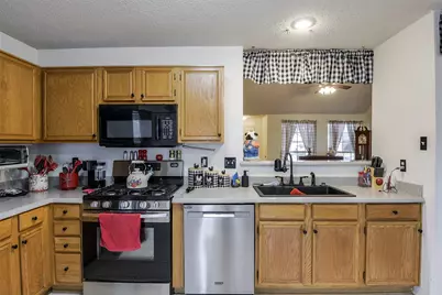 2813 White Oak Drive, Grand Prairie, TX 75052 - Photo 11