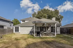 2813 White Oak Dr, Grand Prairie, TX 75052 - Photo 23