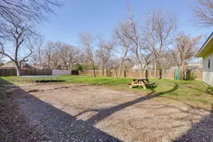 514 Pierce St, Denton, TX 76201 - Photo 15