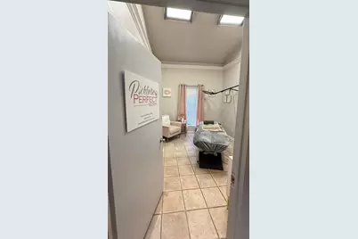 240 Harwood Road, Bedford, TX 76021 - Photo 7