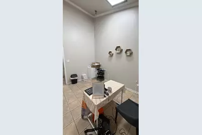 240 Harwood Road, Bedford, TX 76021 - Photo 9