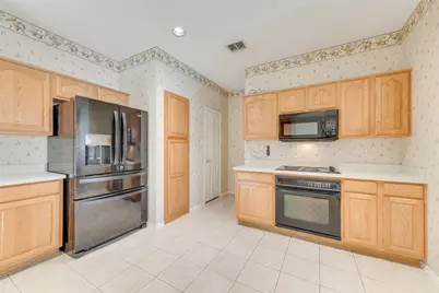 5001 Bayonne Drive, Rowlett, TX 75088 - Photo 11