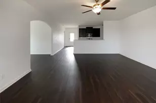 1532 Mackinac Dr, Crowley, TX 76036 - Photo 11