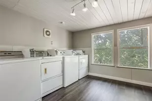 2309 Wesley St, Greenville, TX 75401 - Photo 17