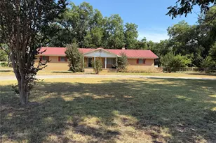118 N Crescent St, Gorman, TX 76454 - Photo 5