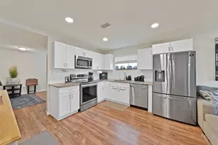 604 Moore St, Garland, TX 75040 - Photo 5