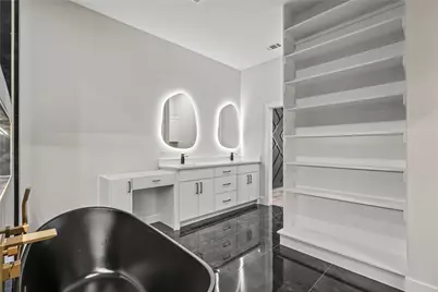 1531 E Waco Avenue, Dallas, TX 75216 - Photo 23