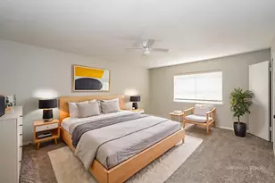 9814 Emory Oak Cir, Dallas, TX 75249 - Photo 11