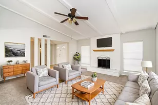 9814 Emory Oak Cir, Dallas, TX 75249 - Photo 3