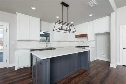 1007 Westwood Drive, Graham, TX 76450 - Photo 5