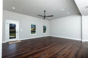 1007 Westwood Dr, Graham, TX 76450 - Photo 11