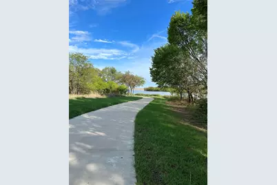 5513 Wiltshire Drive, Fort Worth, TX 76135 - Photo 21