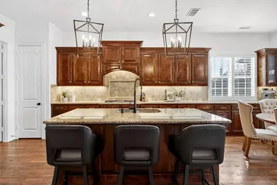 5925 Bloomsbury Place, Frisco, TX 75033 - Photo 5