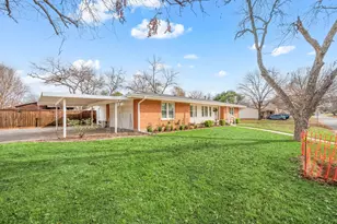 2900 Spruce Park Dr, Richland Hills, TX 76118 - Photo 39