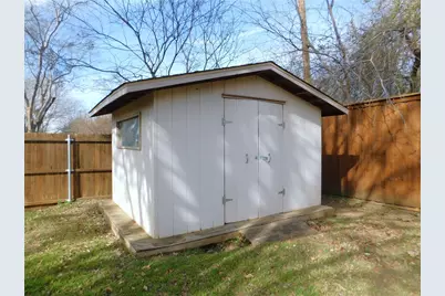 2200 Laurel Street, Denton, TX 76205 - Photo 25