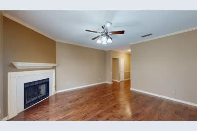 5401 Hollytree Drive #1002, Tyler, TX 75703 - Photo 11