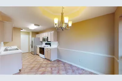 5401 Hollytree Drive #1002, Tyler, TX 75703 - Photo 5