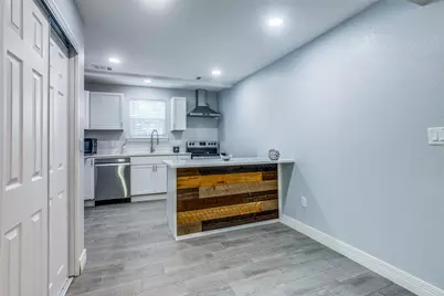 902 Clark Street, Greenville, TX 75401 - Photo 5