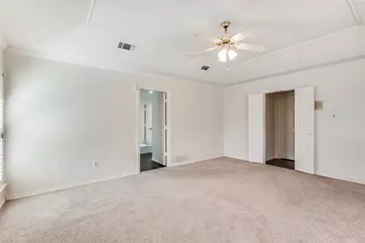 2403 Bluffview Court, Arlington, TX 76011 - Photo 15