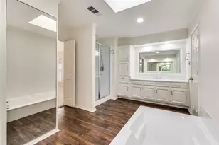 2403 Bluffview Ct, Arlington, TX 76011 - Photo 17