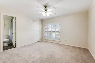 2403 Bluffview Court, Arlington, TX 76011 - Photo 19