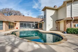 2403 Bluffview Ct, Arlington, TX 76011 - Photo 25