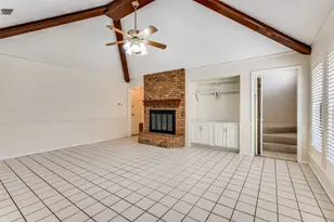 2403 Bluffview Ct, Arlington, TX 76011 - Photo 7