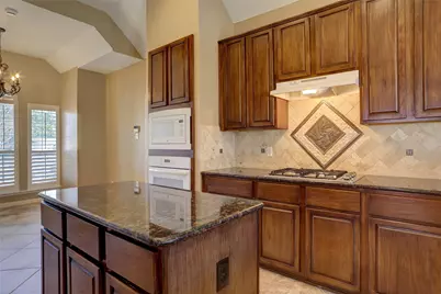 8803 Falcon View Drive, McKinney, TX 75072 - Photo 11