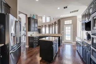 1804 Briaroaks Dr, Flower Mound, TX 75028 - Photo 11