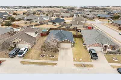 335 Coral Vine Lane, Burleson, TX 76028 - Photo 21
