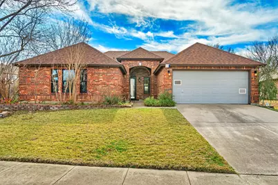 5281 Dillon Circle, Haltom City, TX 76137 - Photo 1