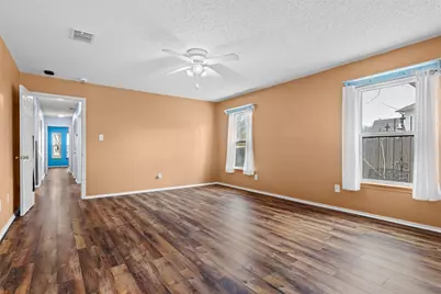 5281 Dillon Circle, Haltom City, TX 76137 - Photo 17