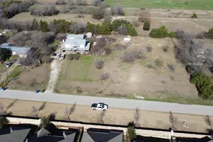 2531 Mathis Rd, Mansfield, TX 76063 - Photo 3