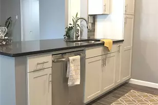 2505 Wedglea Dr, Dallas, TX 75211 - Photo 13