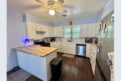 724 S Rusk Street, Gainesville, TX 76240 - Photo 5