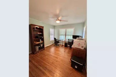 724 S Rusk Street, Gainesville, TX 76240 - Photo 17