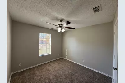 4804 Chickadee Drive, Balch Springs, TX 75180 - Photo 7