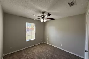 4804 Chickadee Dr, Balch Springs, TX 75180 - Photo 7