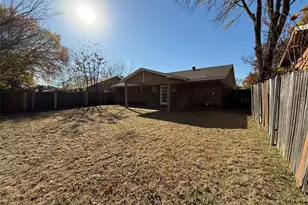 4804 Chickadee Dr, Balch Springs, TX 75180 - Photo 17