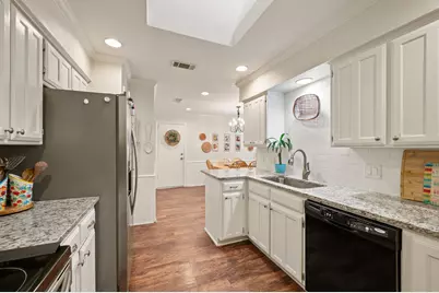 2611 Cummings Drive, Bedford, TX 76021 - Photo 13