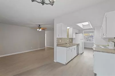 805 Northshore Drive, Garland, TX 75040 - Photo 5