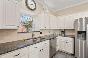 3100 Willow Creek Way, Bedford, TX 76021 - Photo 13