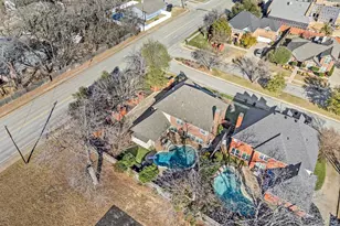 3100 Willow Creek Way, Bedford, TX 76021 - Photo 35