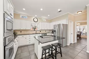 3100 Willow Creek Way, Bedford, TX 76021 - Photo 7