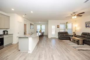 10318 Thunderwood Dr, Aubrey, TX 76227 - Photo 25